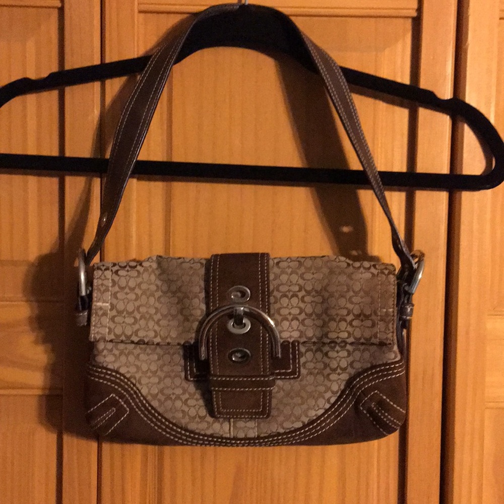 Small Coach purse brown and tan
